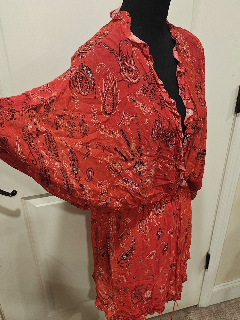 IRO Red Paisley Ruffle-Trim Robe